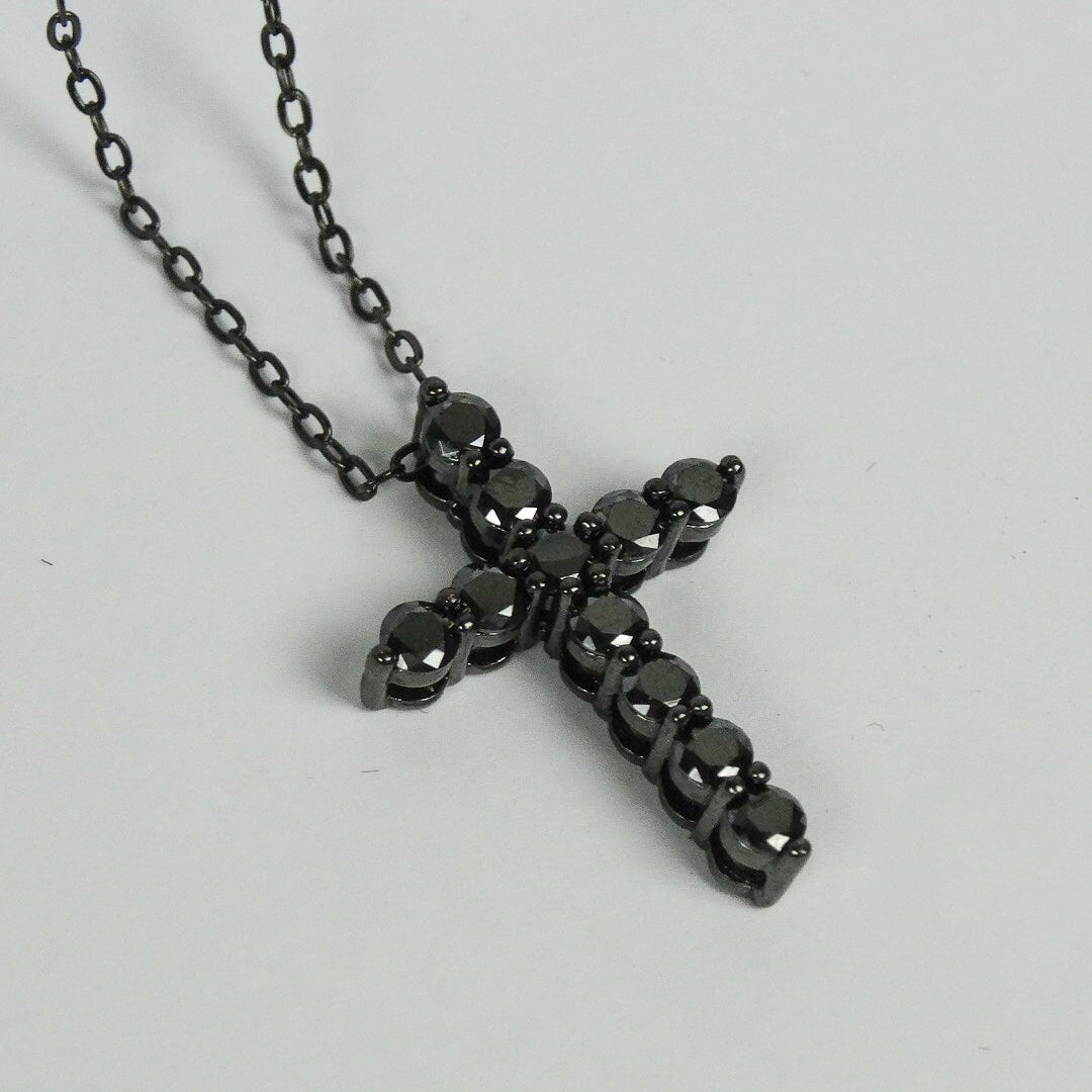 Colar Cruz Moissanite Ônix