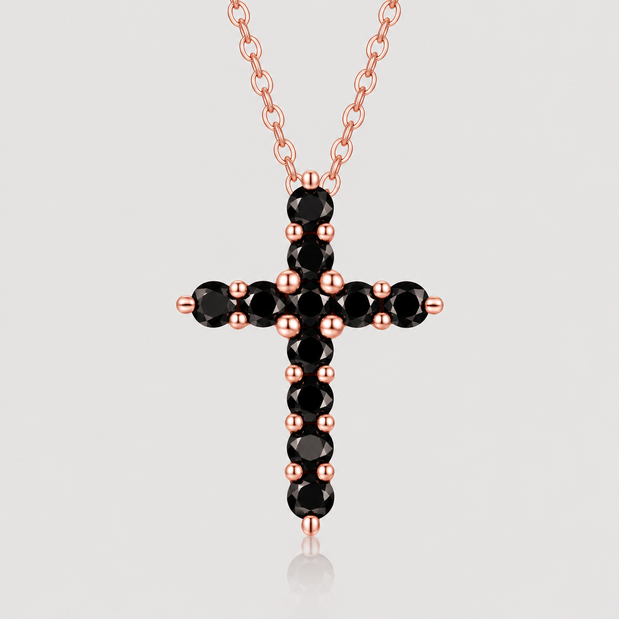 Colar Cruz Moissanite Ônix
