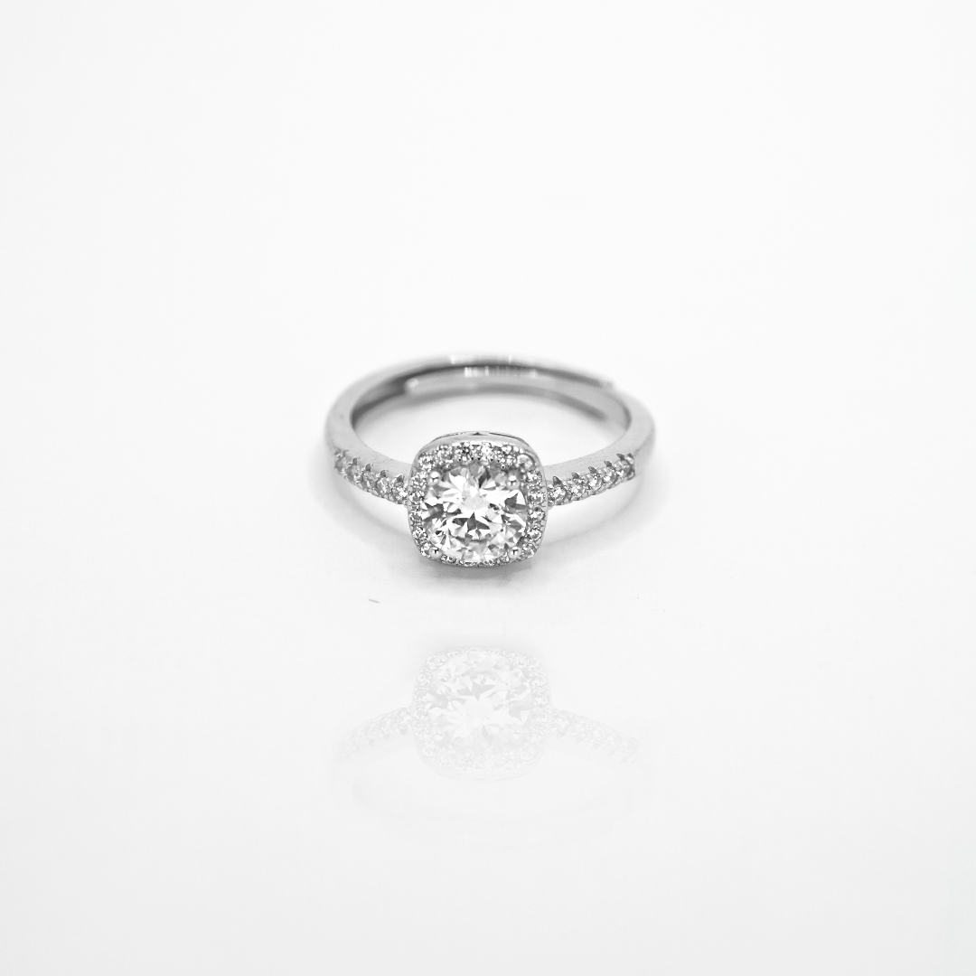 Anel Classic Moissanite